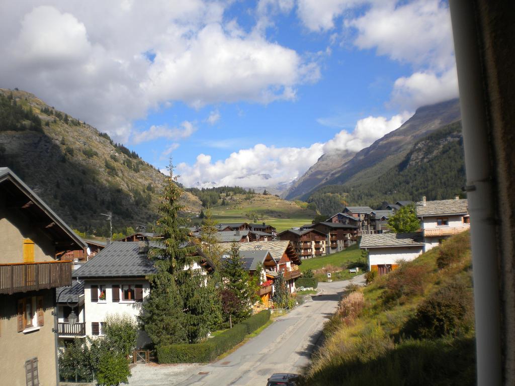 Mercier Lanslevillard Bilik gambar